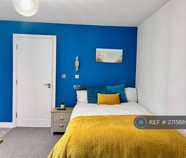 1 bedroom in a house share to rent - Photo 2