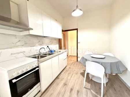 Appartamento ottimo stato, secondo piano, Adriatico, Ancona - Photo 4