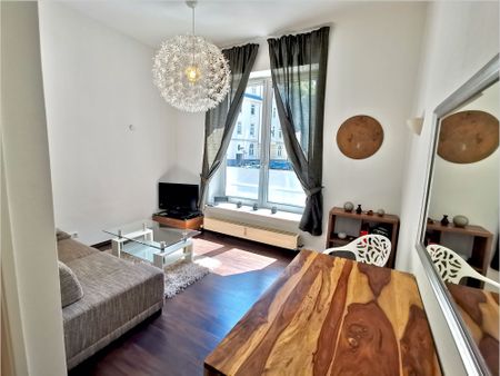 2 Zimmer in Düsseldorf - Photo 2