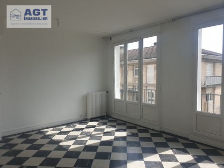 Location Appartement 4 pièces 87m² BEAUVAIS 60000 - Photo 2