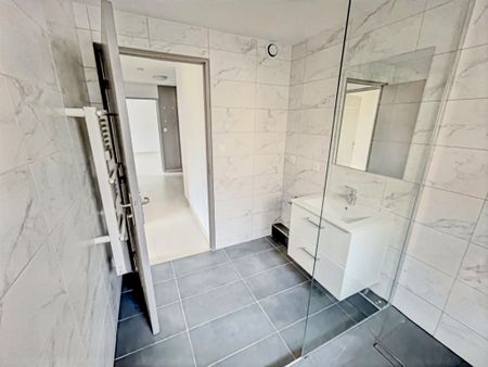 Location Appartement 3 pièces 63m² ECKBOLSHEIM 67201 - Photo 2