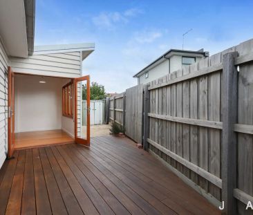 “A Real Charmer” - Photo 5