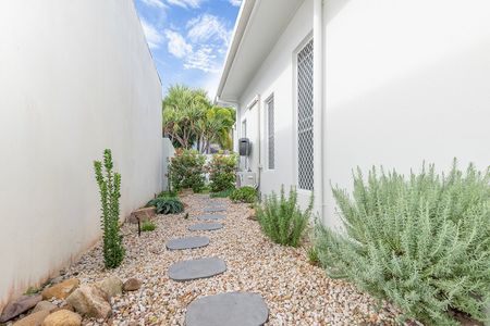 Twin Waters - Photo 4