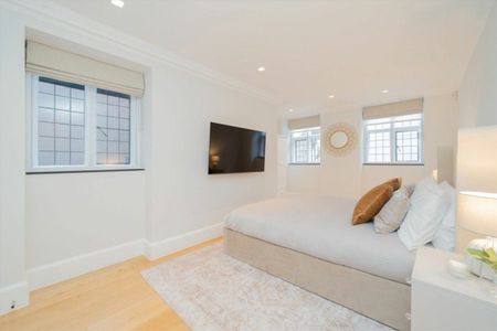 Cadogan Square, Chelsea, SW1X - Photo 2