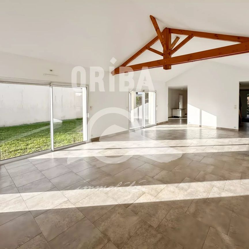 Location Maison 6 pièces 159m² SAUTRON 44880 - Photo 1
