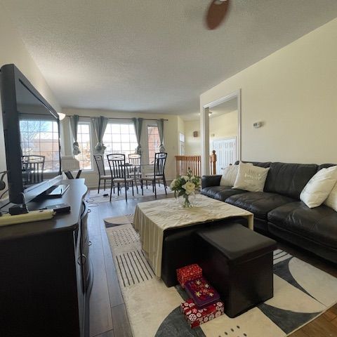 For Lease - 93 Sunbird Boulevard Unit# Upper, Georgina, Ontario - Photo 1