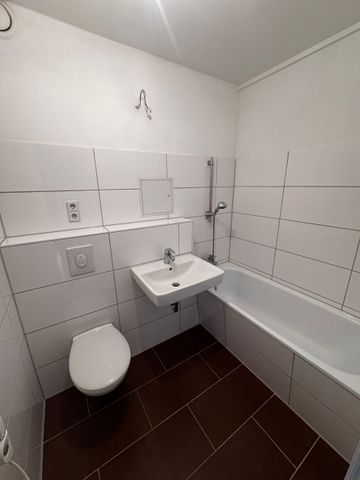 Lichtdurchflutete, moderne 2-Zimmer Wohnung im grünen Oranienburg - Photo 2