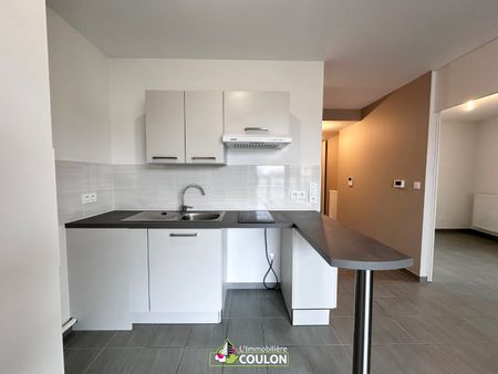 Appartement - 3 pièces - Saint-Jacques/Cézeaux - Photo 4