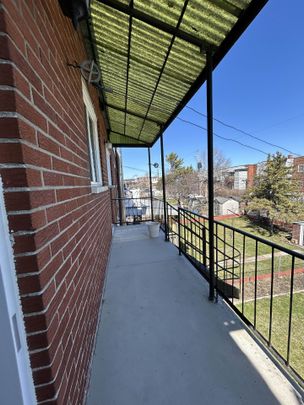 740A 26e Avenue - Photo 1