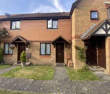 2 bedroom terraced house to rent - Photo 2