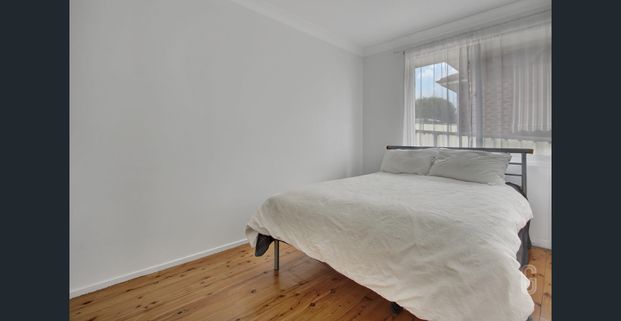 Family Home With Pool - Photo 1