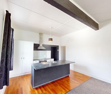 Marton - 4 Bedrooms - Photo 6