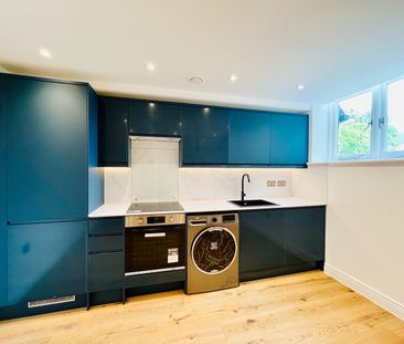 2 Bed Flat, Grove Park Road, W4 - Photo 5