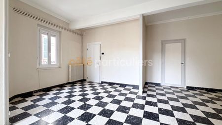 Location Appartement 3 pièces 96m² - Photo 4