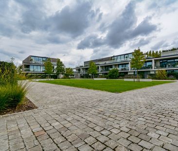 Gelijkvloers appartement met 2 slaapkamers en ruim zonneterras - Photo 1