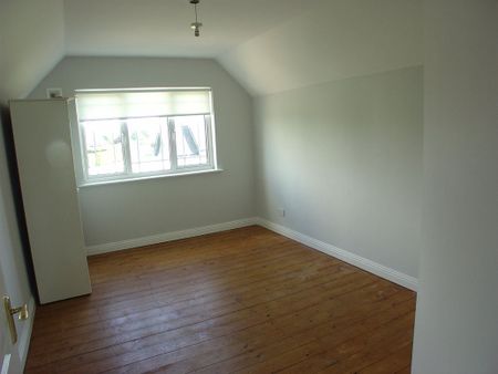 Tubrid Lodge, Doctors Lane, Rush Co. Dublin - Photo 4