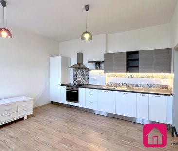 Pronájem bytu 2+kk 40 m2 - Fotografie 1