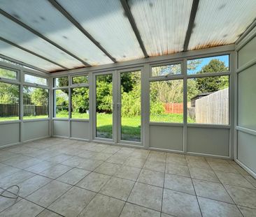 3 bedroom terraced house to rent - Photo 6