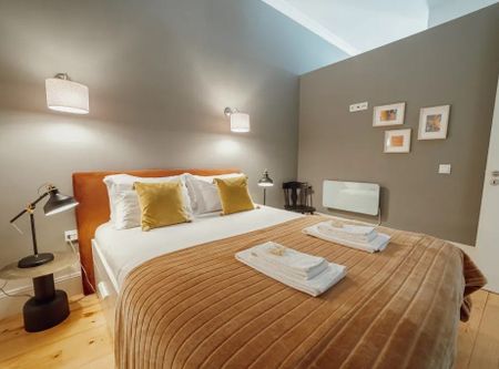 Rua de Santo Ildefonso, Porto, Braga 4000-463 - Photo 2