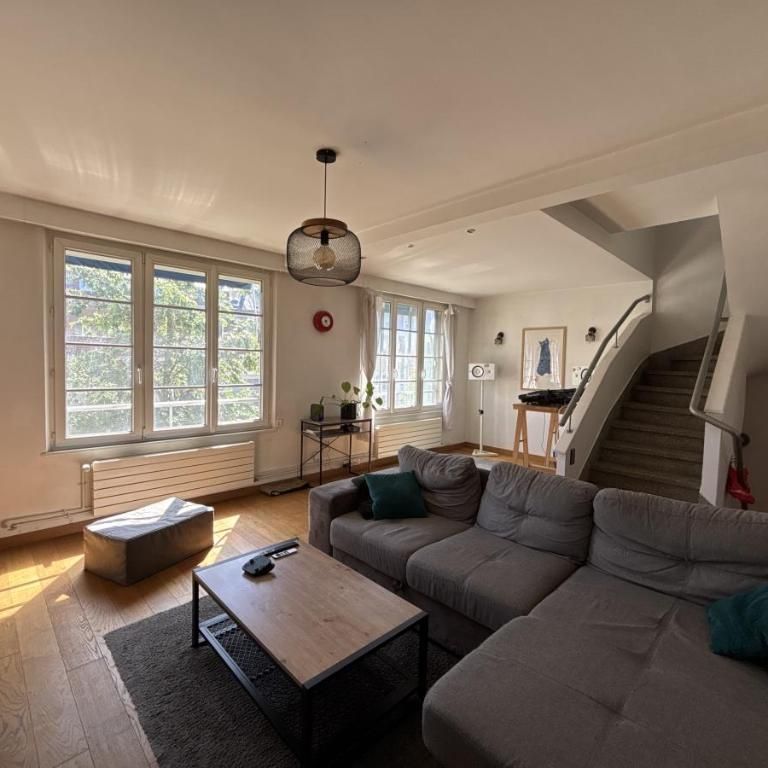 T4 en triplex quartier St Leu - Photo 1