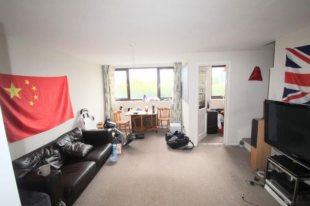 2 bedroom maisonette to rent - Photo 1