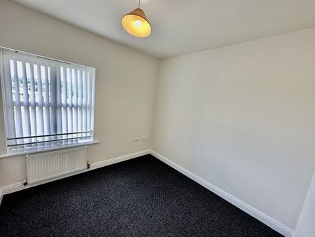 lathom court L36 - Photo 2