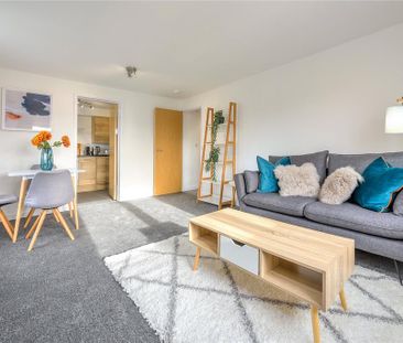 2 bedroom apartment to rent - Photo 2