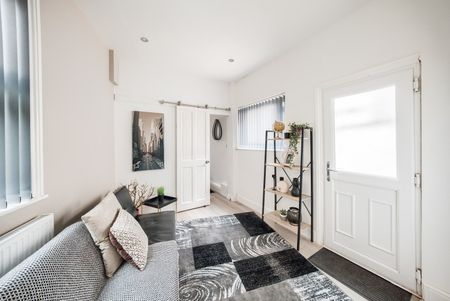 4 Bed Terraced House, Kingsland Avenue, CV5 - Photo 5