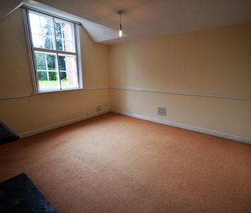 2 The Courtyard, Brampton Old Road, Carlisle - Photo 3