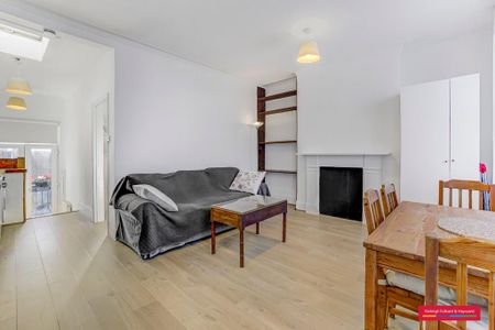 1 bedroom flat to rent - Photo 4