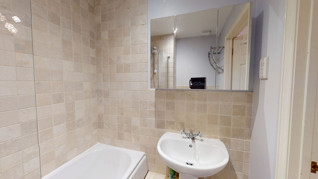 Middleton Road, London, E8 - Photo 1