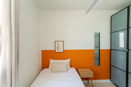 Calle de Fuencarral, Madrid, Community of Madrid 28010 - Photo 4