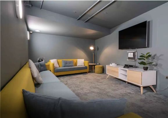 Silver En Suite - Photo 1