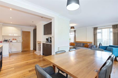 Cowdray Drive, Goring-By-Sea, Worthing - Photo 2