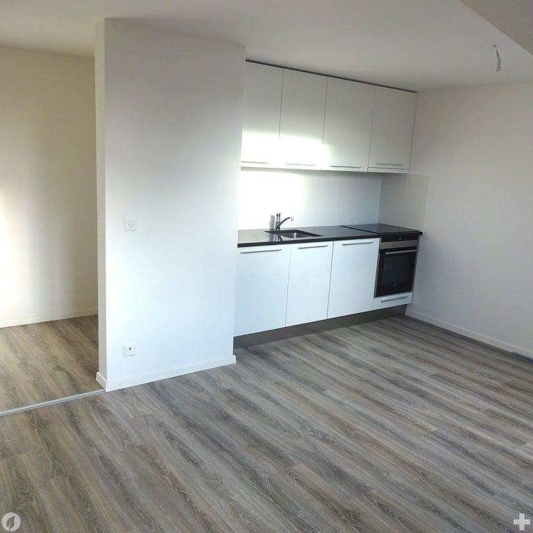 Wohnen Nähe Berufsbildungszentrum - Photo 1