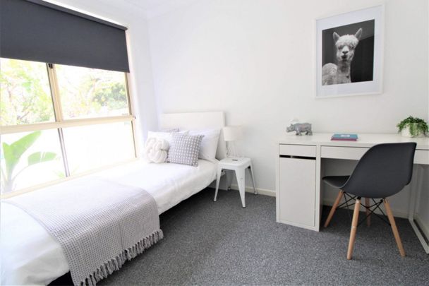 Located up private driveway - Photo 1