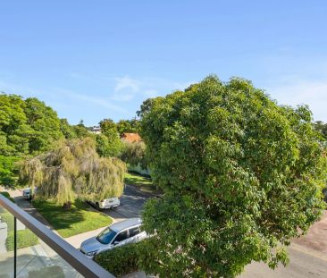 Brand new luxury apartment - Photo 1