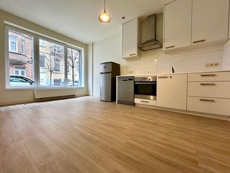 Appartement te huur - Photo 2