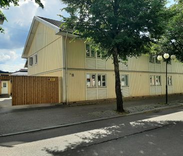 Assemblegatan 7 - Foto 2
