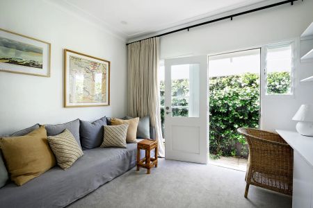 Sophisticated Family Hampton Inspired Haven - Photo 2