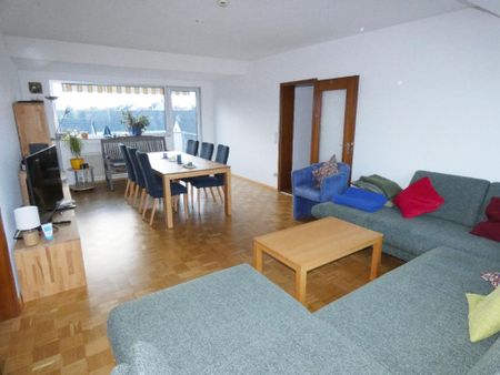 Geräumige 3-Zimmer-Dachgeschoss-Wohnung in zentraler Lage von Köln-Dünnwald! - Foto 3