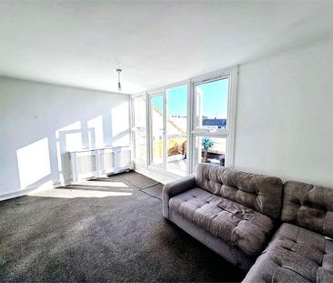 Ferry Road, Hullbridge, Hullbridge, SS5 - Photo 2