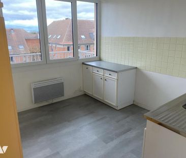 Seclin, studio 30 m 2 avec cuisine séparée, résidence Philippe de G... - Photo 6