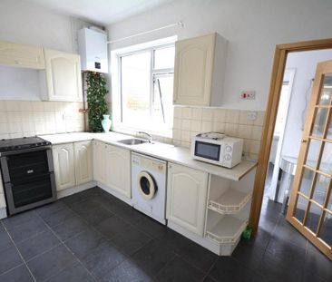 2 bedroom terraced house to rent - Photo 5