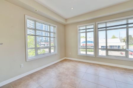 For Lease - 165 Lakeshore Road, Mississauga, Ontario - Photo 2