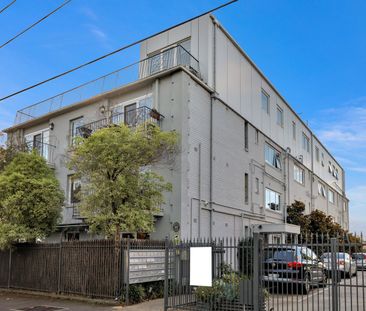 6/825 Park Street, Brunswick VIC 3056 - Photo 2