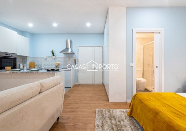 Apartamento Charme - Exclusividade e Conforto Junto ao Metro dos Combatentes