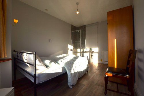 Double Rooms Available Now - Photo 1