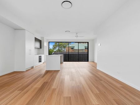 Brand New Contemporary Townhouse Living - Photo 2