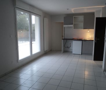 Location Appartement 2 pièces 38m² - Photo 2